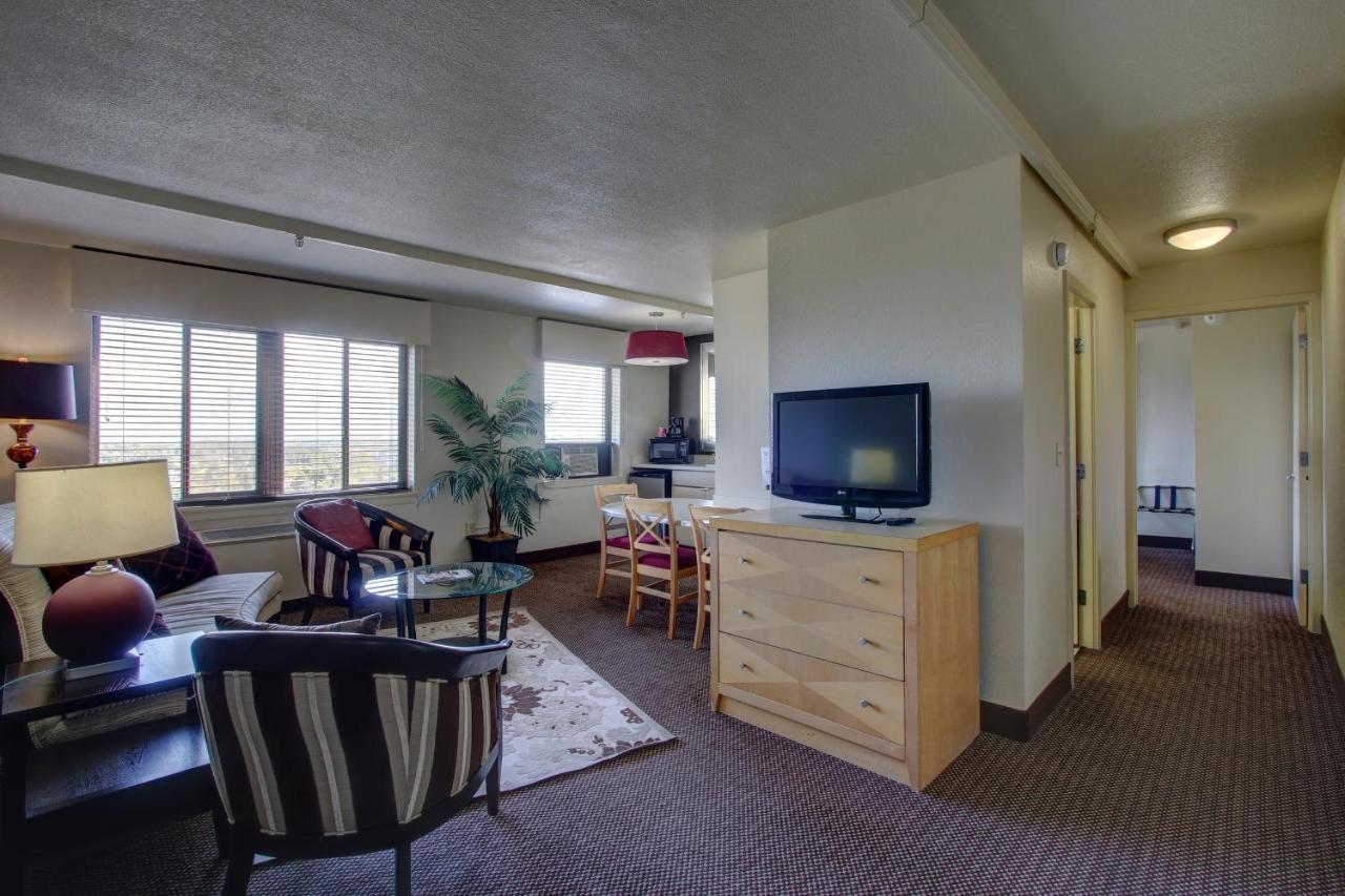 Inlet Tower Hotel & Suites Anchorage Exterior foto